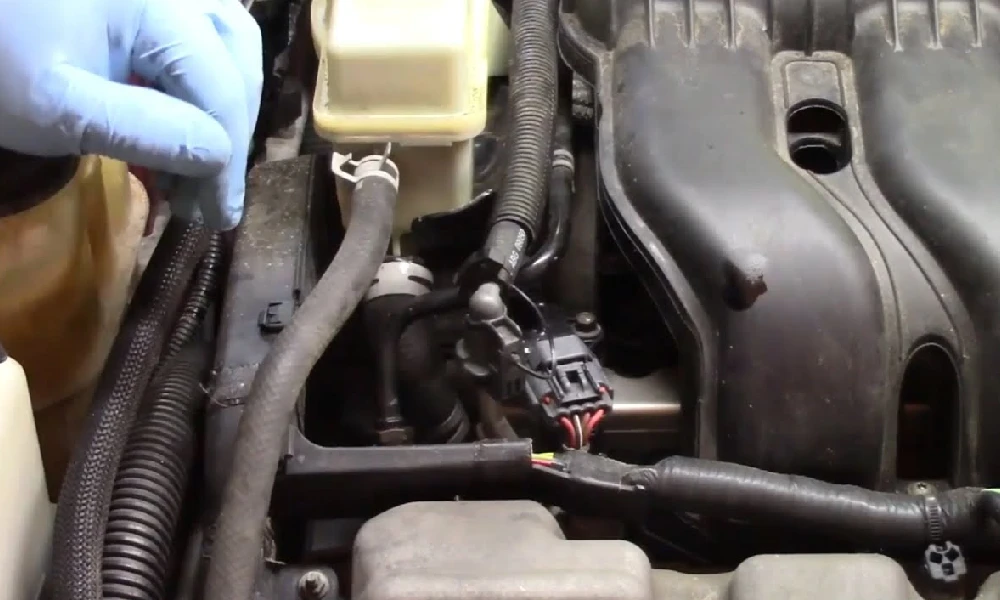 What Causes a Fuel Pressure Sensor to Go Bad?